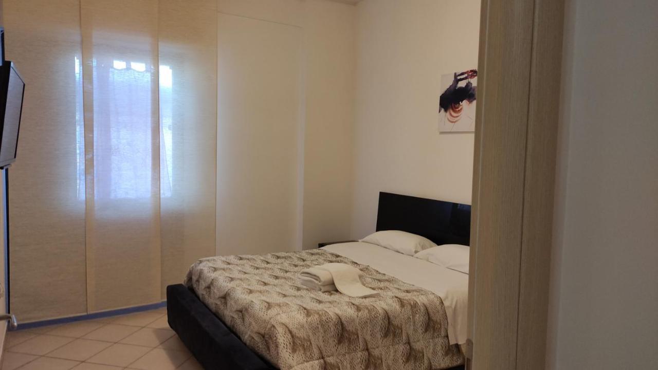 Lorenzo B&B House Battipaglia Kültér fotó